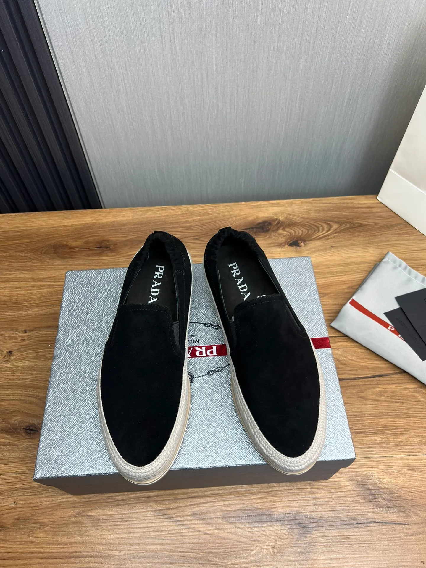 Men's shoes 💰540💰 [PRADA] Men's shoes are popular in the counter, official website is synchronized, 1 high-quality shipment ✔️Original frosted cowhide + cowhide lining, 1🆚1 replica, original sole, 38-45 (45 customized, non-refundable)